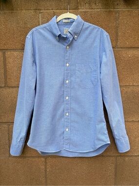 J. Crew Oxford Men's Blue Button-Down Shirt in Slim Untucked Fit